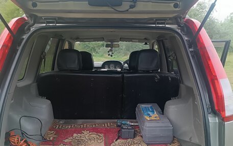 Nissan X-Trail, 2001 год, 640 000 рублей, 7 фотография