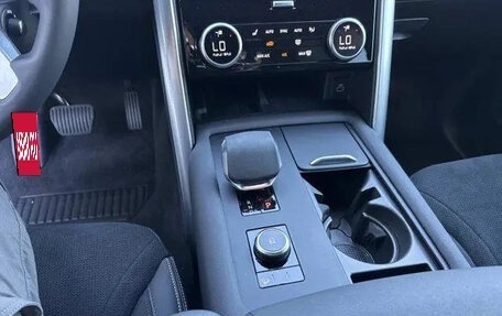 Land Rover Discovery IV, 2025 год, 8 050 000 рублей, 14 фотография