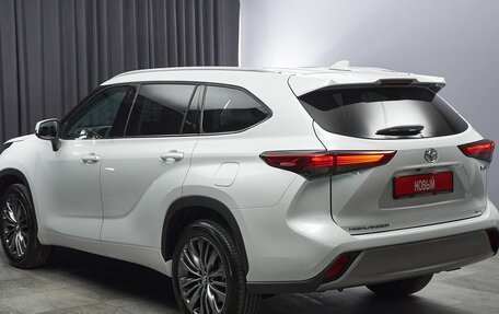 Toyota Highlander, 2025 год, 5 699 000 рублей, 6 фотография