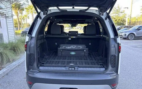 Land Rover Discovery IV, 2025 год, 8 050 000 рублей, 21 фотография