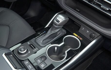 Toyota Highlander, 2025 год, 5 699 000 рублей, 26 фотография