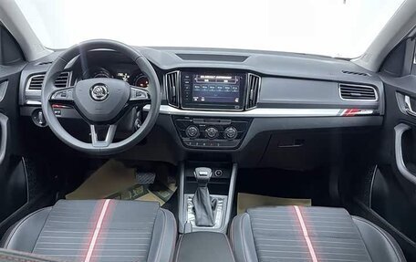 Skoda Kamiq I, 2022 год, 1 730 775 рублей, 6 фотография