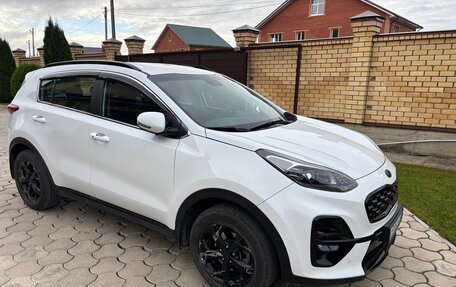 KIA Sportage IV рестайлинг, 2022 год, 2 650 000 рублей, 1 фотография