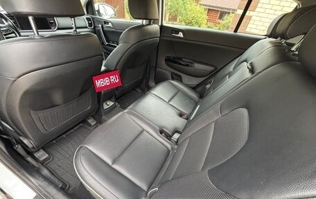 KIA Sportage IV рестайлинг, 2022 год, 2 650 000 рублей, 7 фотография