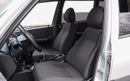 Chevrolet Niva I рестайлинг, 2011 год, 750 000 рублей, 10 фотография