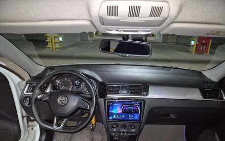 Skoda Rapid I, 2016 год, 1 100 000 рублей, 7 фотография