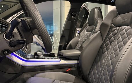 Audi Q7, 2025 год, 15 000 000 рублей, 10 фотография