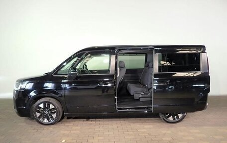 Honda Stepwgn, 2022 год, 2 350 005 рублей, 5 фотография