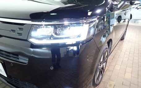 Honda Stepwgn, 2022 год, 2 350 005 рублей, 2 фотография