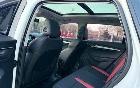 Skoda Karoq I, 2022 год, 2 350 000 рублей, 14 фотография