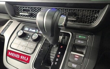 Honda Stepwgn, 2022 год, 2 350 005 рублей, 11 фотография