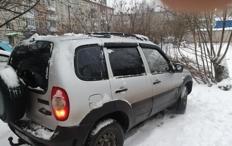 Chevrolet Niva I рестайлинг, 2009 год, 450 000 рублей, 1 фотография