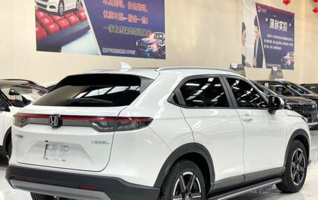 Honda Vezel, 2023 год, 2 200 000 рублей, 6 фотография