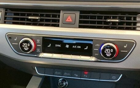 Audi A4, 2022 год, 1 450 000 рублей, 12 фотография