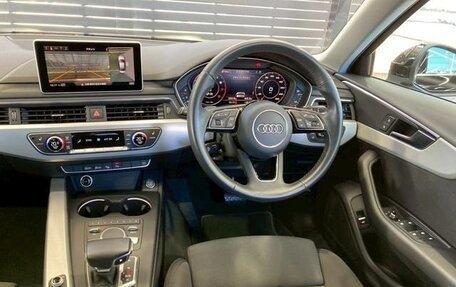 Audi A4, 2022 год, 1 450 000 рублей, 9 фотография