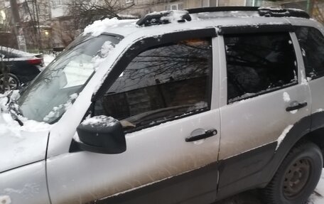 Chevrolet Niva I рестайлинг, 2009 год, 450 000 рублей, 3 фотография