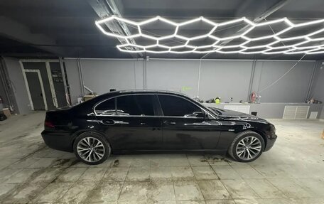 BMW 7 серия, 2004 год, 850 000 рублей, 1 фотография