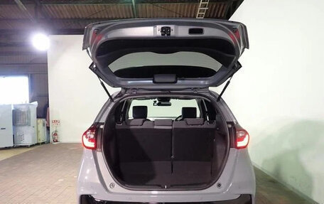 Honda Fit, 2022 год, 985 000 рублей, 9 фотография