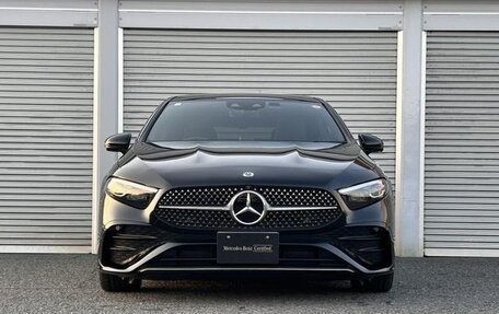 Mercedes-Benz A-Класс, 2022 год, 2 410 000 рублей, 2 фотография