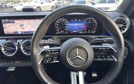 Mercedes-Benz A-Класс, 2022 год, 2 410 000 рублей, 18 фотография