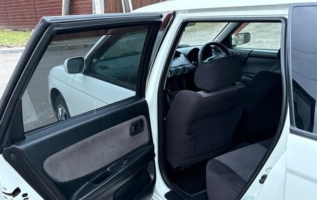 Nissan Avenir II, 2003 год, 470 000 рублей, 8 фотография