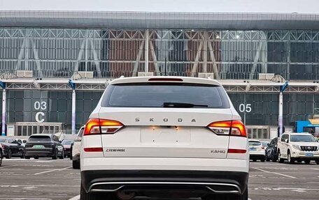 Skoda Kamiq I, 2022 год, 1 830 000 рублей, 3 фотография