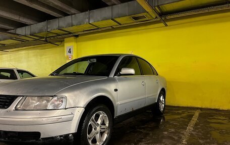 Volkswagen Passat B5+ рестайлинг, 2000 год, 300 000 рублей, 2 фотография