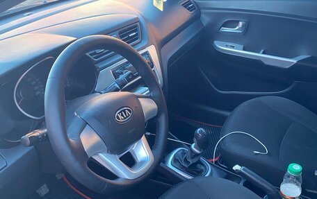 KIA Rio III рестайлинг, 2011 год, 550 000 рублей, 6 фотография