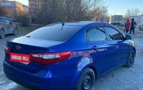 KIA Rio III рестайлинг, 2011 год, 550 000 рублей, 2 фотография