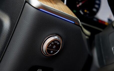 Mercedes-Benz GLC, 2024 год, 8 990 000 рублей, 11 фотография