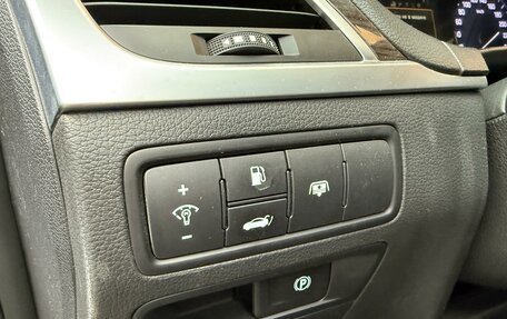 Hyundai Genesis II, 2016 год, 2 150 000 рублей, 23 фотография