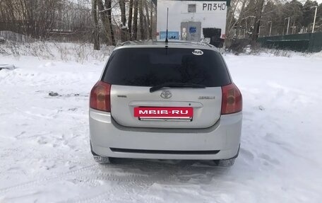 Toyota Corolla, 2004 год, 400 000 рублей, 3 фотография