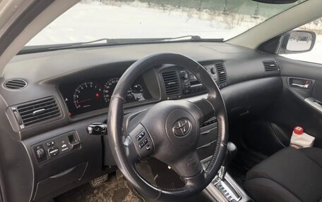 Toyota Corolla, 2004 год, 400 000 рублей, 7 фотография