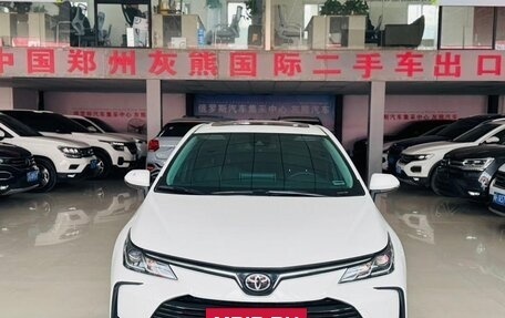 Toyota Corolla, 2022 год, 1 612 000 рублей, 2 фотография
