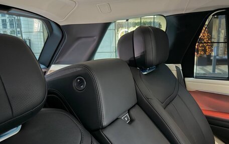 Land Rover Range Rover IV рестайлинг, 2024 год, 23 980 000 рублей, 9 фотография