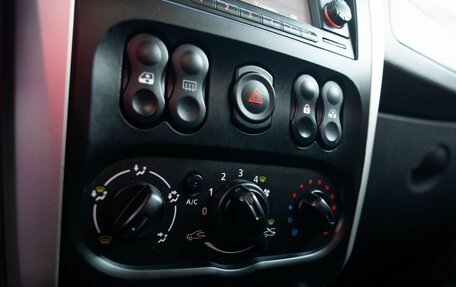 Nissan Almera, 2014 год, 825 000 рублей, 28 фотография