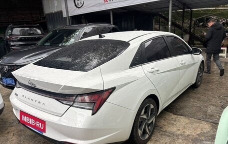 Hyundai Elantra, 2021 год, 1 460 000 рублей, 4 фотография