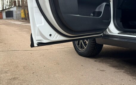 Mitsubishi Outlander III рестайлинг 3, 2018 год, 1 890 000 рублей, 20 фотография