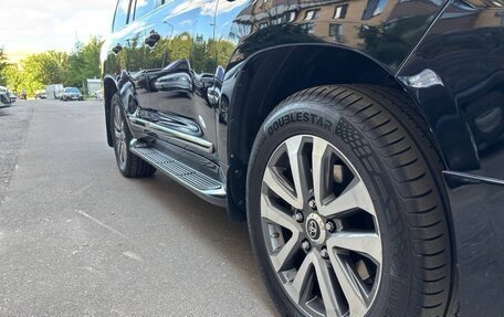 Toyota Land Cruiser 200, 2017 год, 5 850 000 рублей, 7 фотография