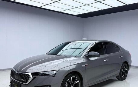 Skoda Octavia IV, 2022 год, 1 670 000 рублей, 1 фотография