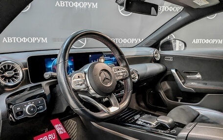 Mercedes-Benz CLA, 2019 год, 3 225 000 рублей, 16 фотография