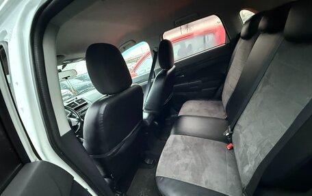 Mitsubishi ASX I рестайлинг, 2013 год, 750 000 рублей, 7 фотография