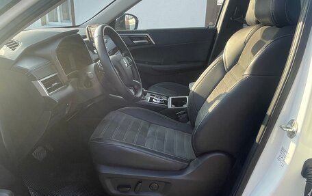 Mitsubishi Outlander, 2023 год, 4 700 000 рублей, 10 фотография