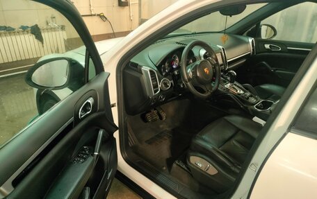 Porsche Cayenne III, 2013 год, 3 000 000 рублей, 12 фотография