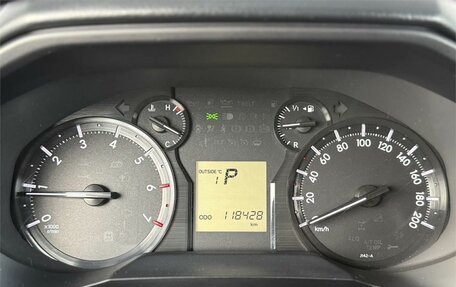 Toyota Land Cruiser Prado 150 рестайлинг 2, 2017 год, 4 590 000 рублей, 15 фотография