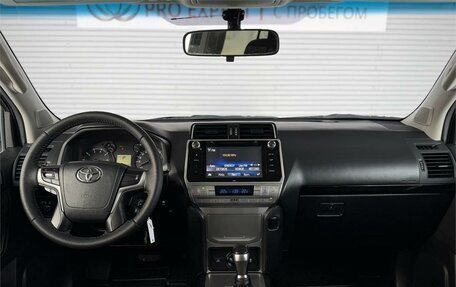 Toyota Land Cruiser Prado 150 рестайлинг 2, 2017 год, 4 590 000 рублей, 17 фотография