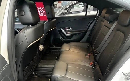 Mercedes-Benz A-Класс, 2022 год, 1 450 333 рублей, 11 фотография