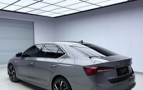 Skoda Octavia IV, 2022 год, 1 670 000 рублей, 7 фотография