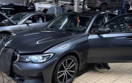 BMW 3 серия, 2019 год, 3 190 000 рублей, 3 фотография