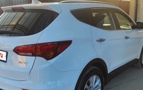 Hyundai Santa Fe III рестайлинг, 2016 год, 2 300 000 рублей, 10 фотография